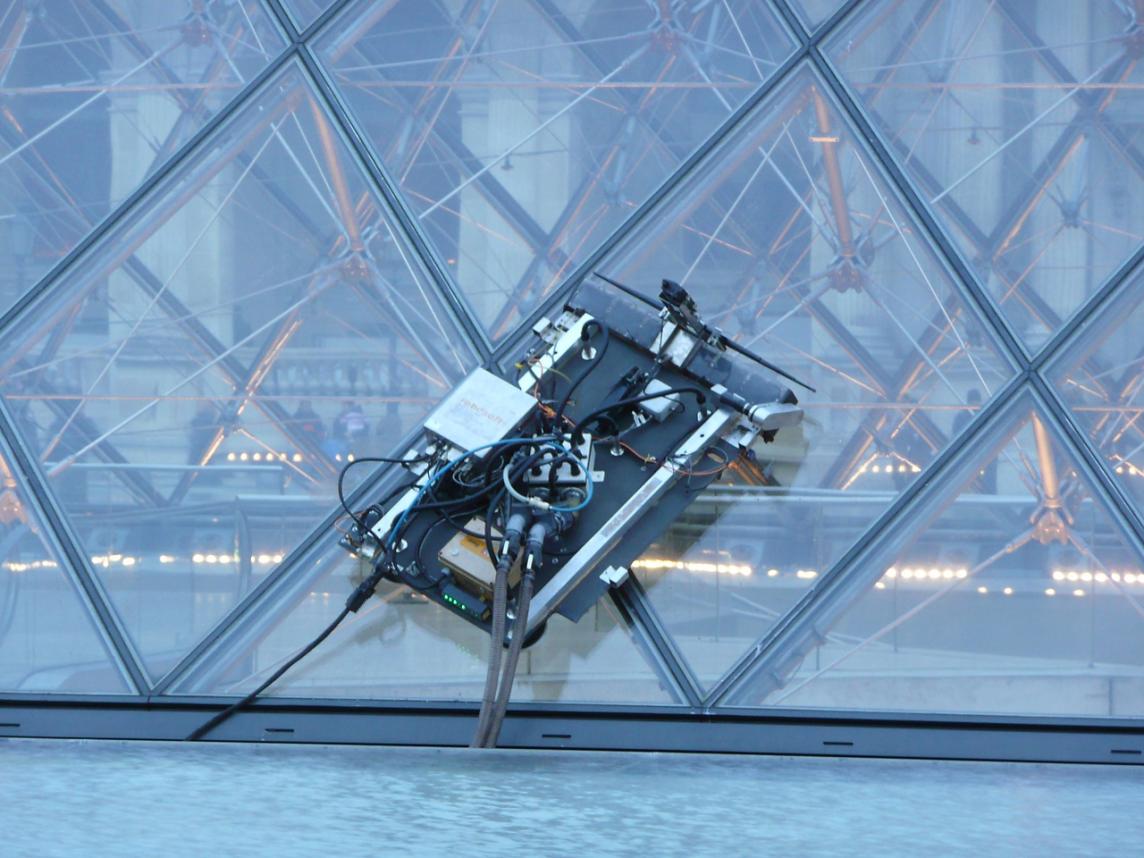 WindowBot Vertical Cleaner